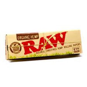 RAW Organic Hemp Rolling Papers 1 1/4 size